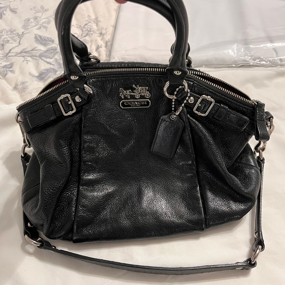 Authentic Coach satchel. Used. Good condition.